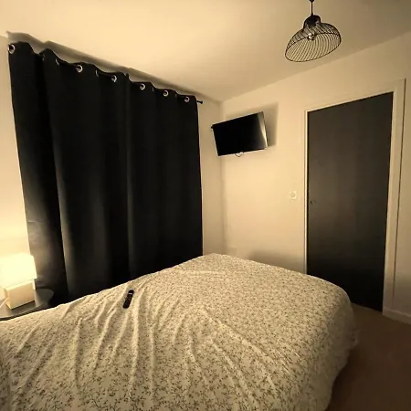 アパート 2 Pieces Cosy Avec Parking Prive カーン